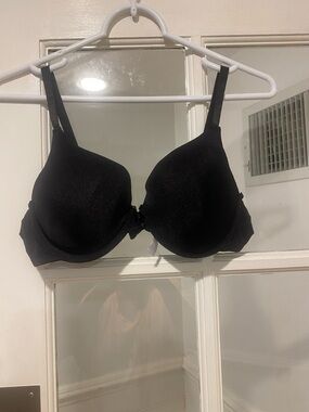 Secrets Treasure size 38B Bra New With Out Tags